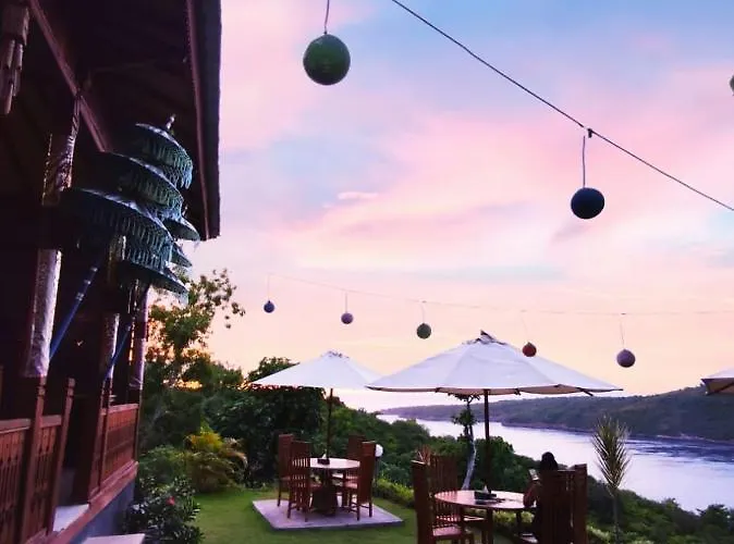 ホリデーパーク Oceanview Nusa Penida Sakti