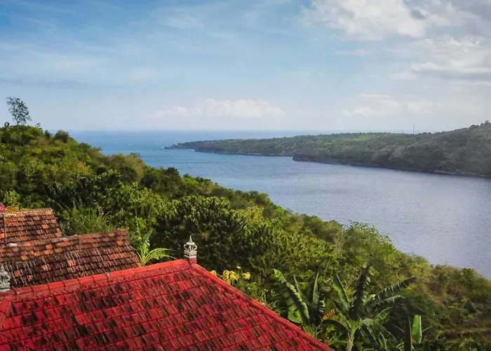 ホリデーパーク Oceanview Nusa Penida 2*