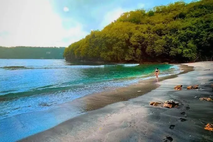 ホリデーパーク Oceanview Nusa Penida